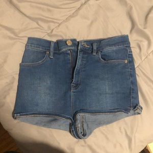 UOjeans size 26